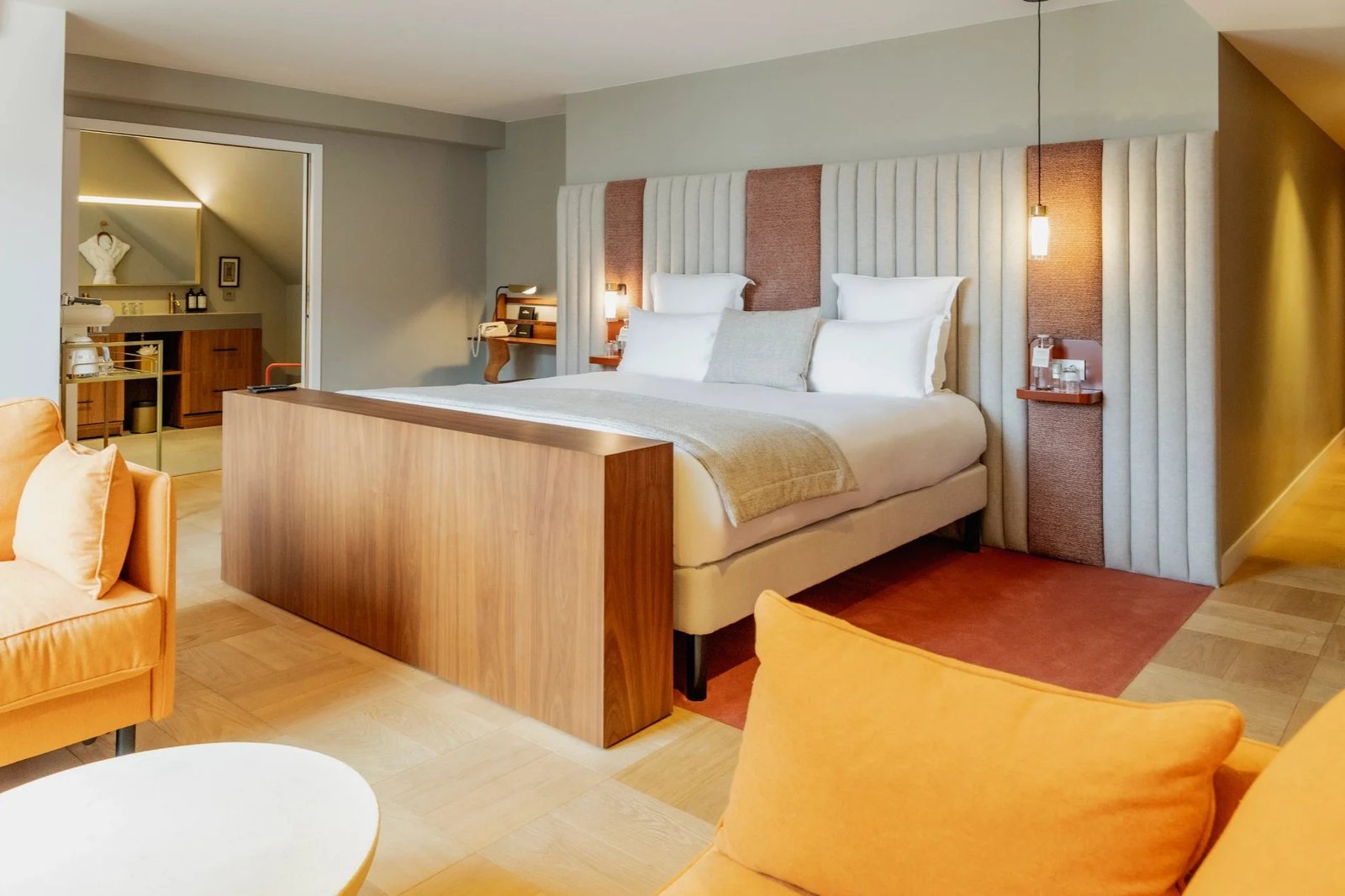 Hotel Paradis Paris — rooms