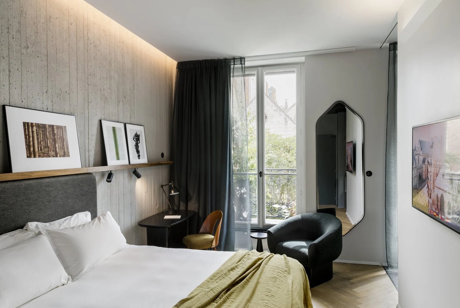 Hôtel National Des Arts et Métiers — rooms