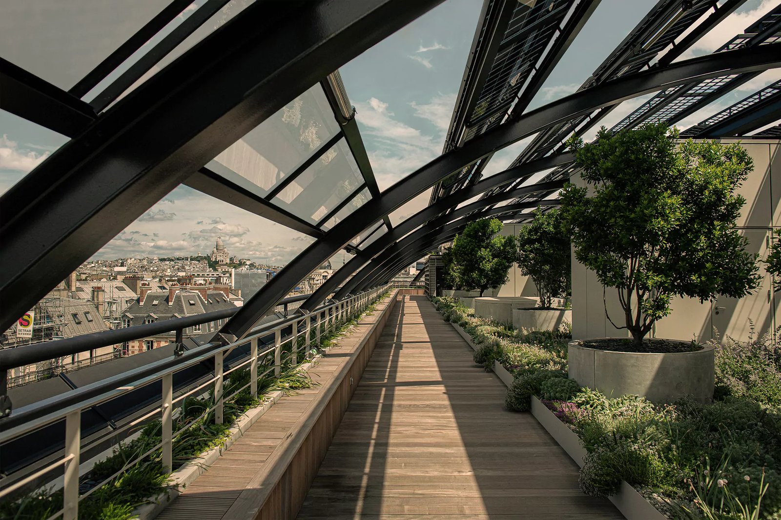Hôtel Madame Rêve — vibe