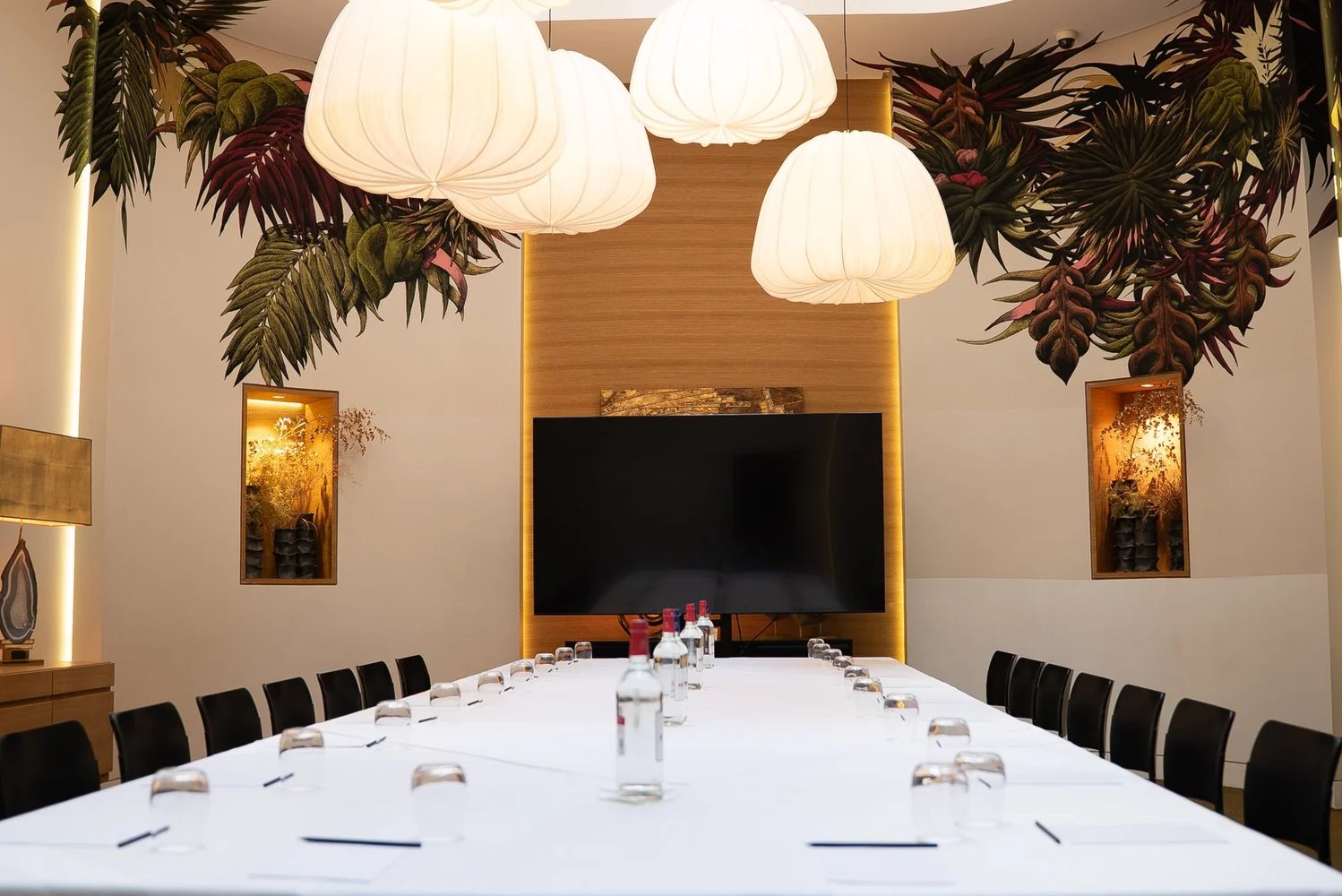 Hôtel Marignan Champs-Élysées — eat & drink