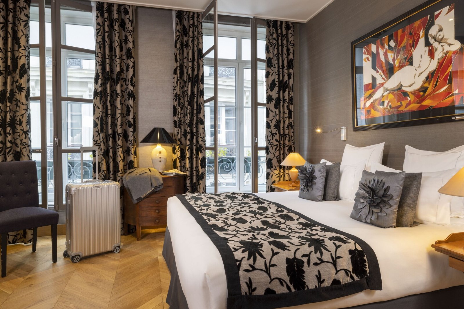 Hôtel Pas de Calais — rooms