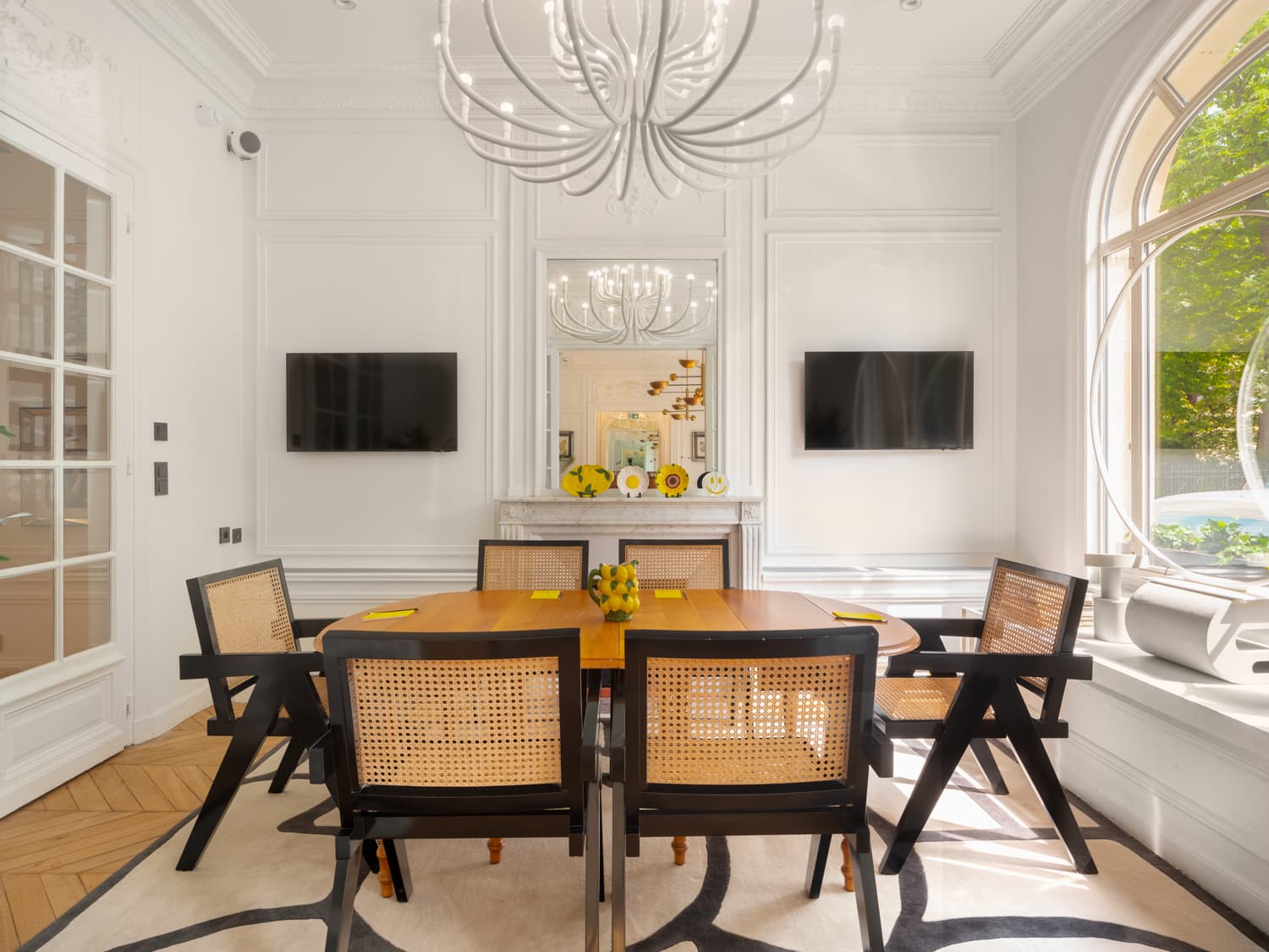 Solly Hôtel Paris — eat & drink