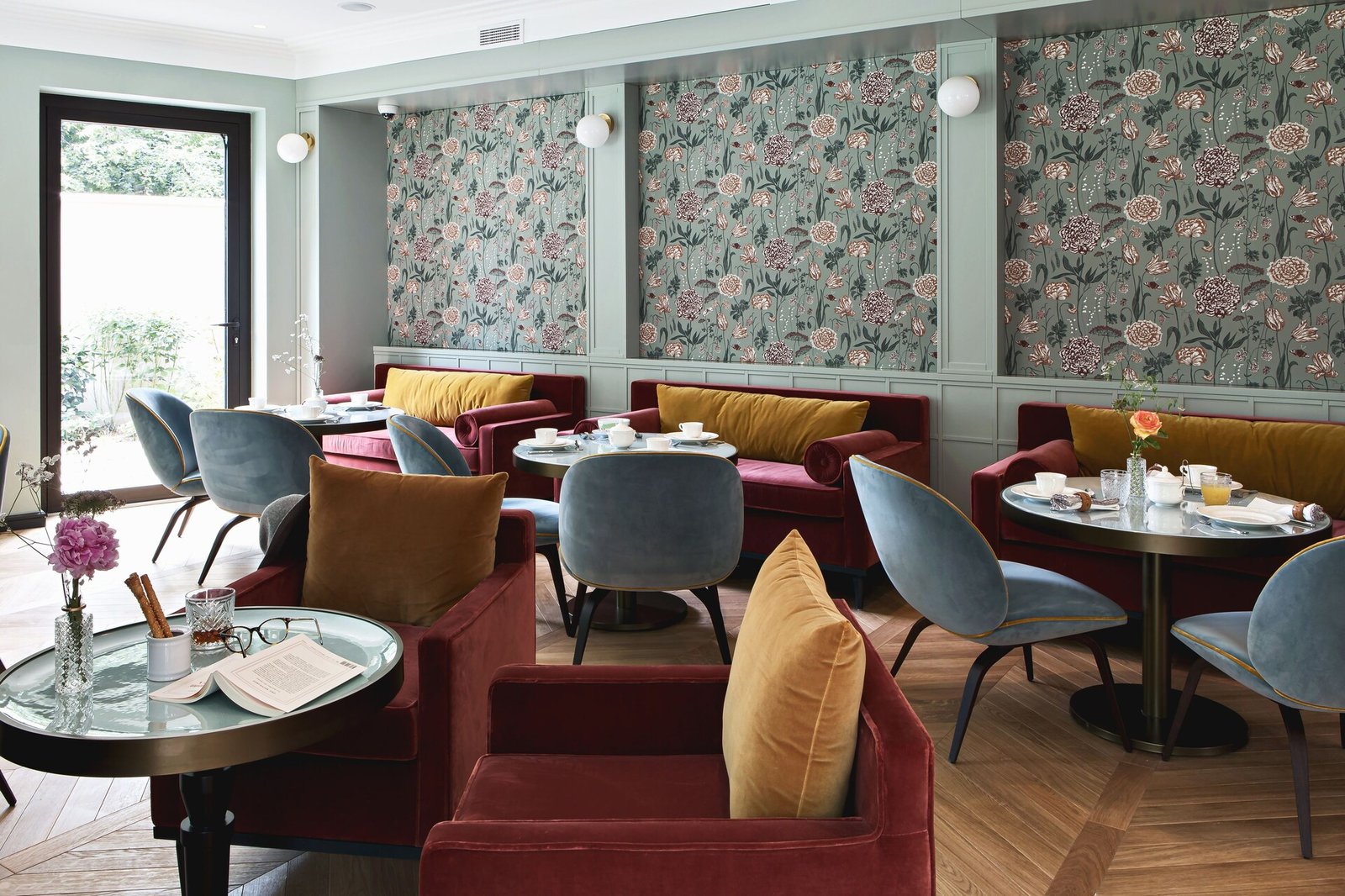 Hôtel Botaniste — eat & drink