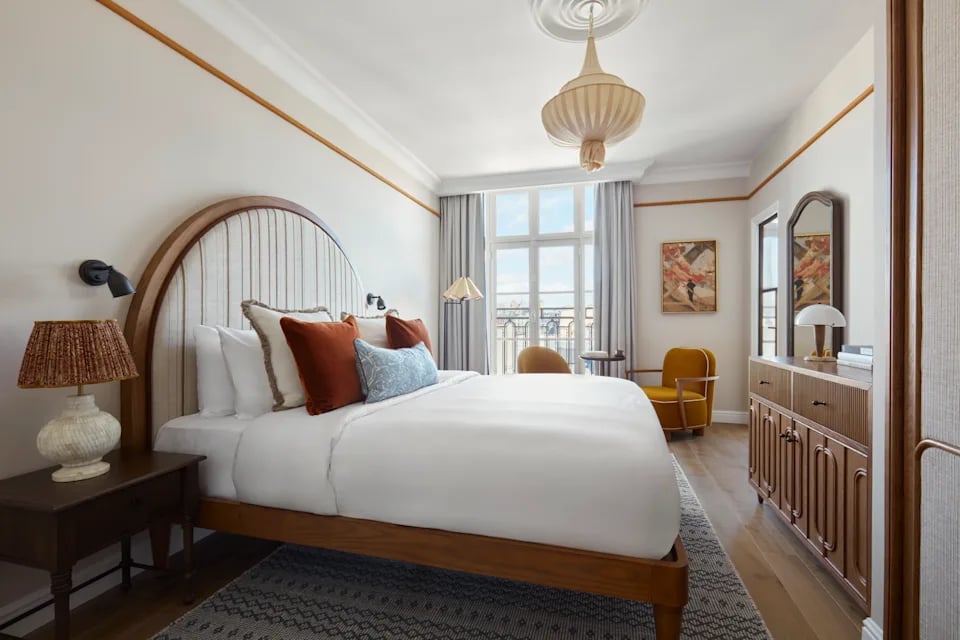 Miiro Le Grand Hôtel Cayré — rooms