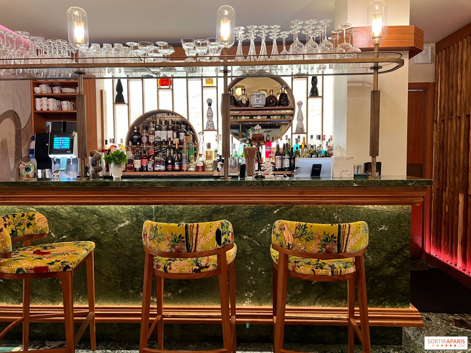 InterContinental Champs-Elysees Etoile — eat & drink