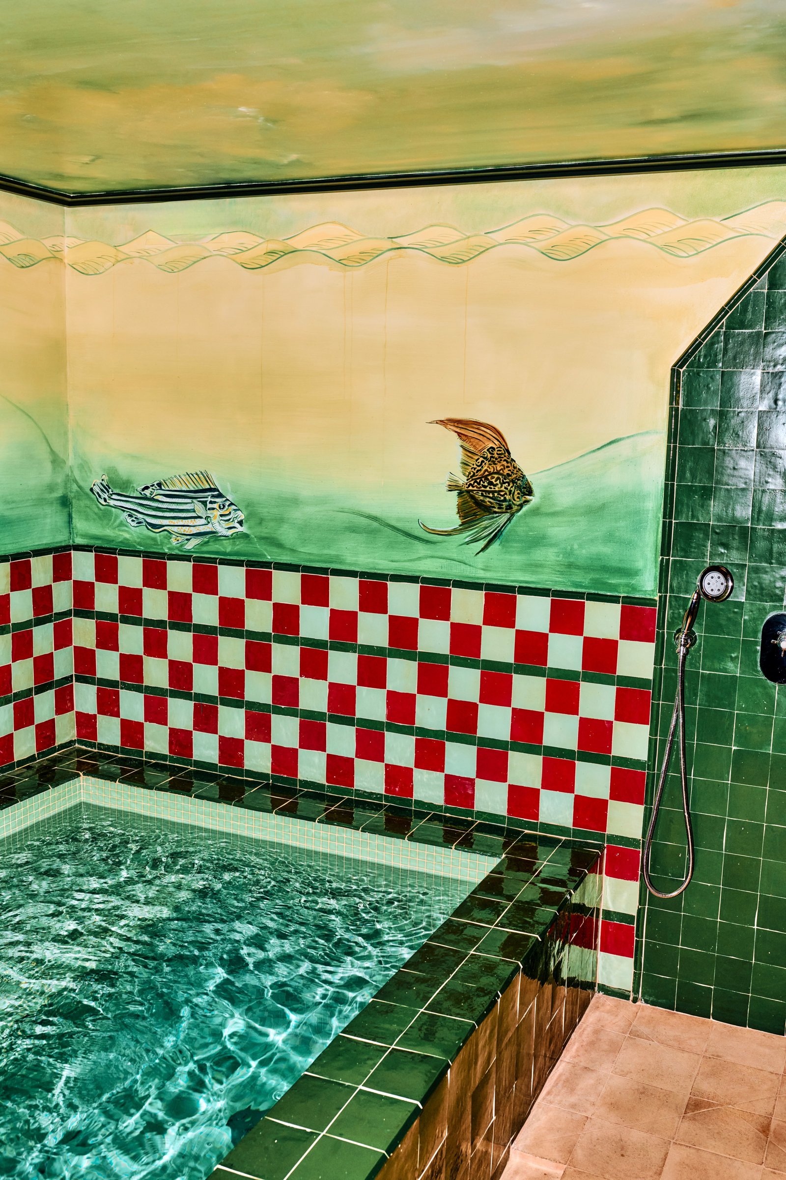 Hôtel Les Deux Gares, the pool