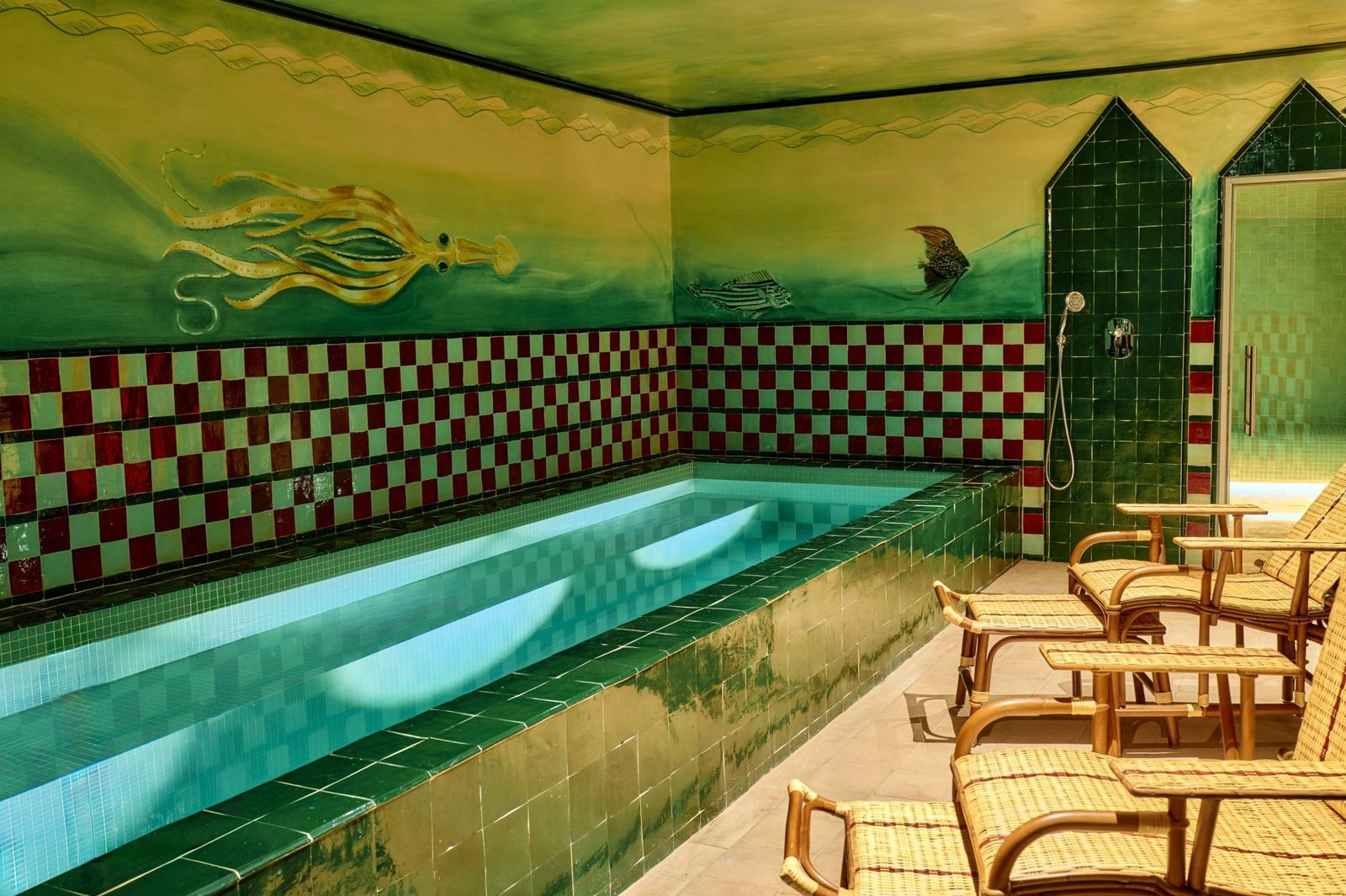 Hôtel Les Deux Gares — wellness