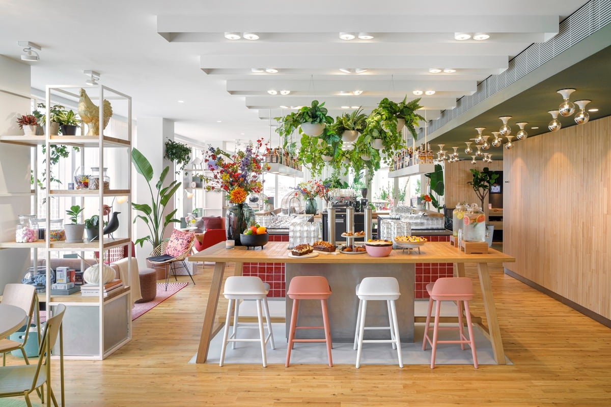 Zoku Paris, kindred spirits bar