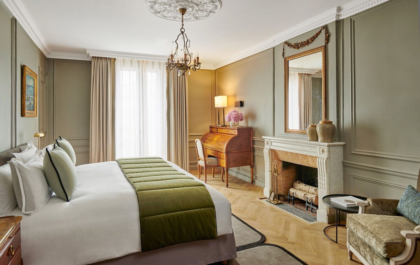 Hôtel Lancaster Paris Champs Elysées — rooms