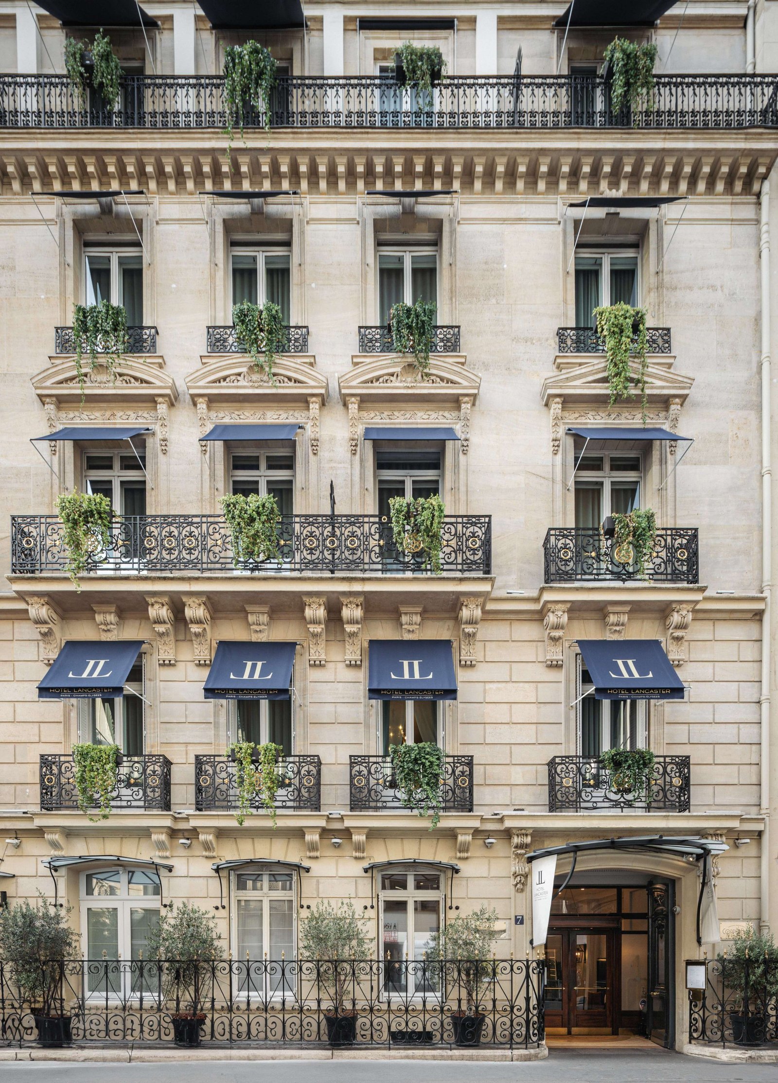 Hôtel Lancaster Paris Champs Elysées, how it began