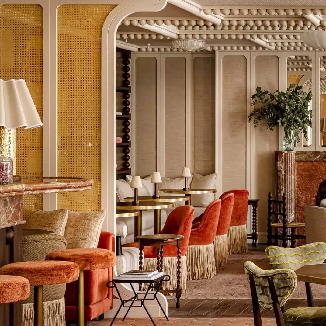 Oh la la ! Hotel — eat & drink