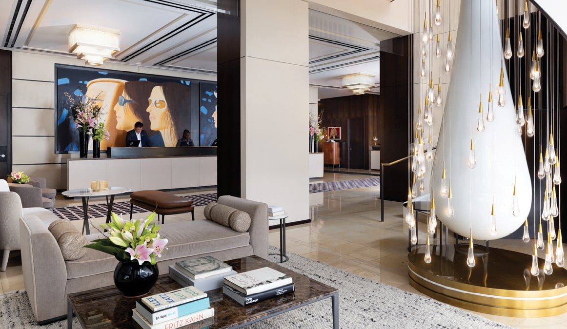 The Langham New York Fifth Avenue — vibe