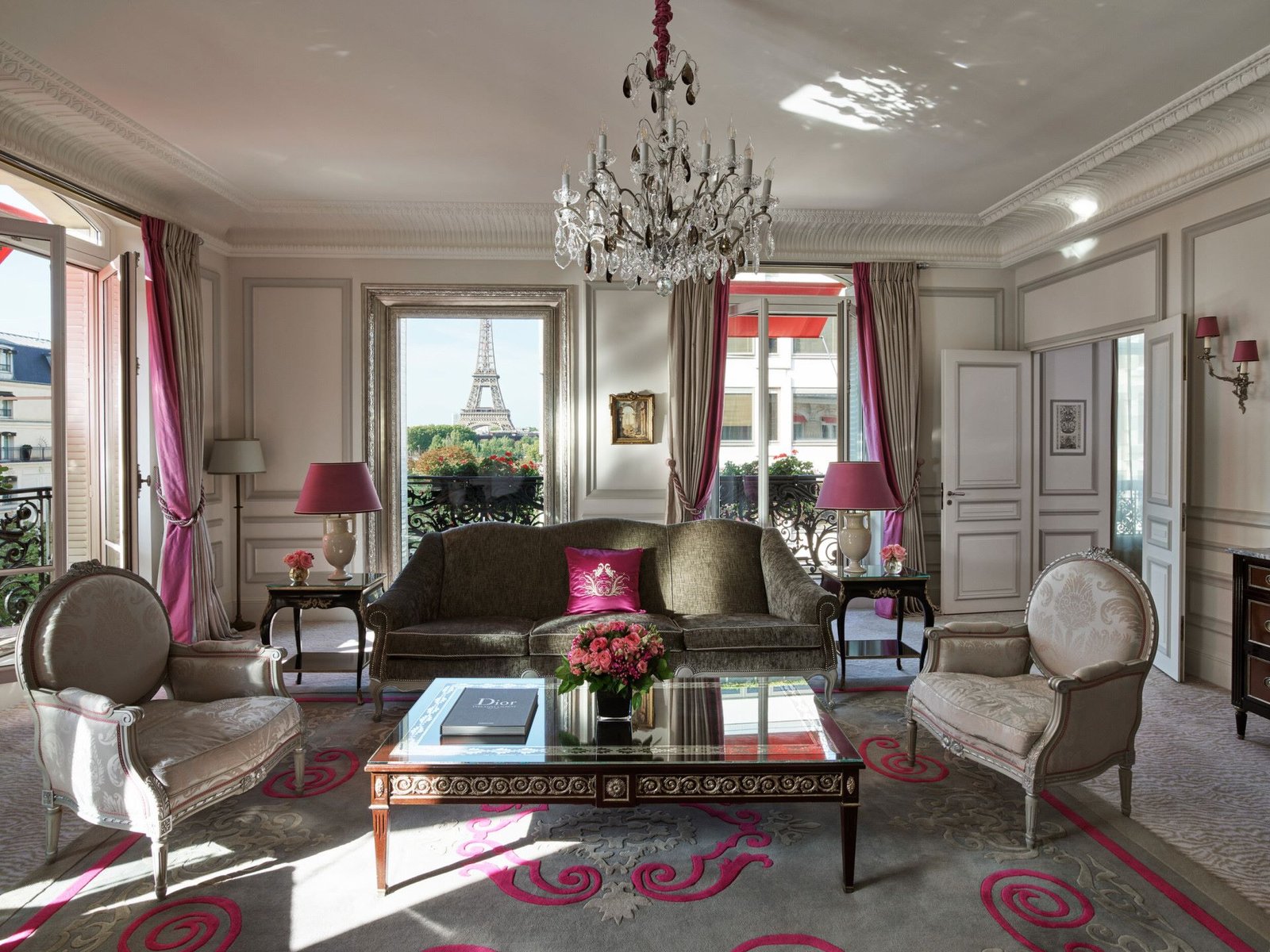 Hôtel Plaza Athénée — eat & drink