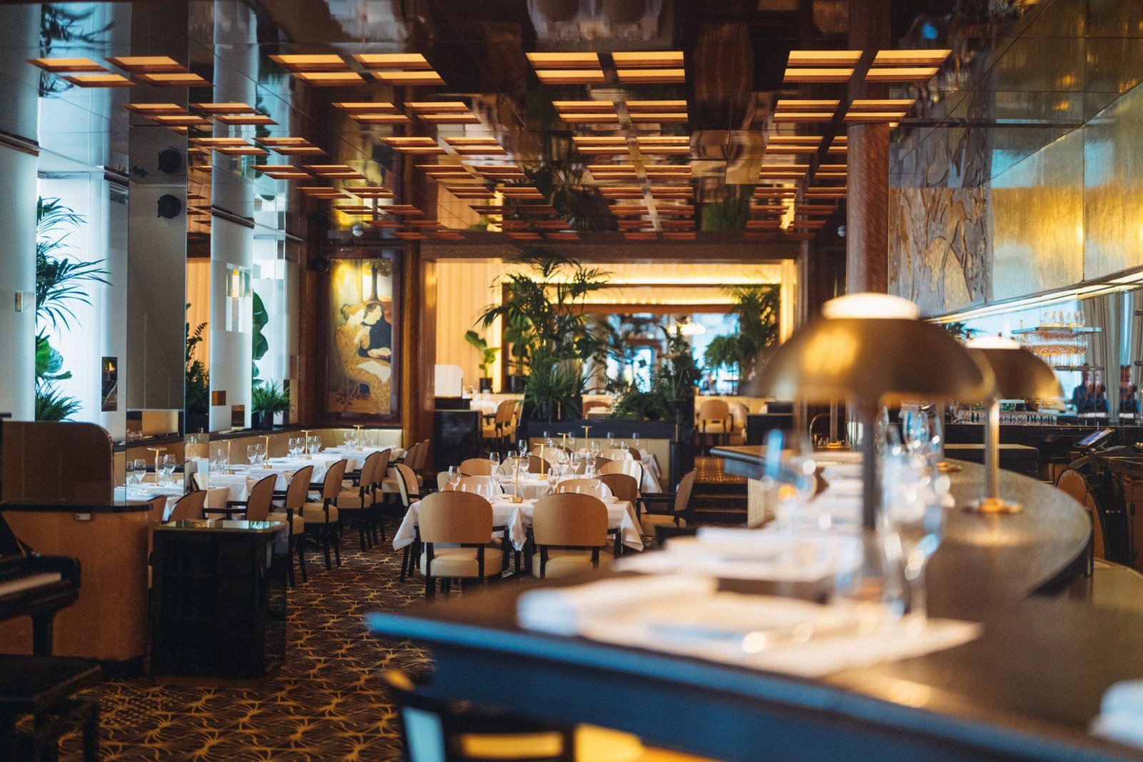 Hôtel Plaza Athénée — eat & drink