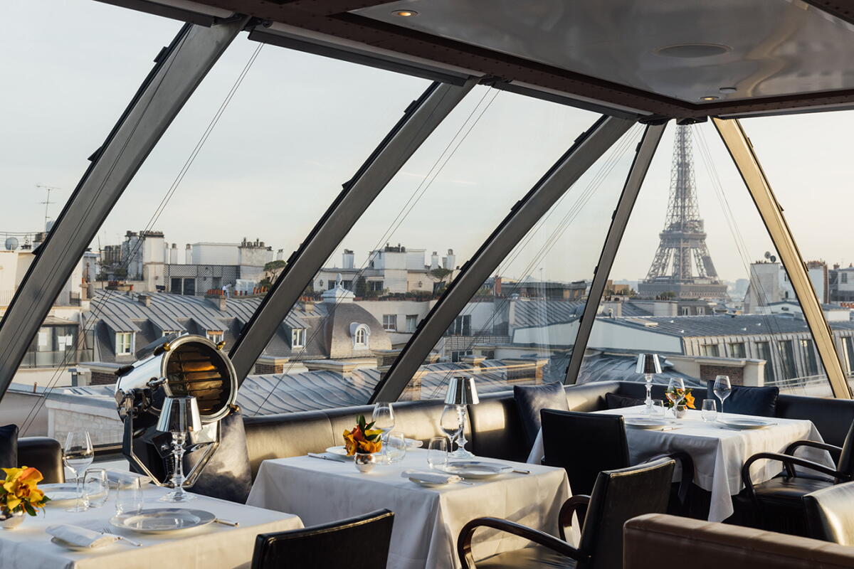 The Peninsula Paris, at the table