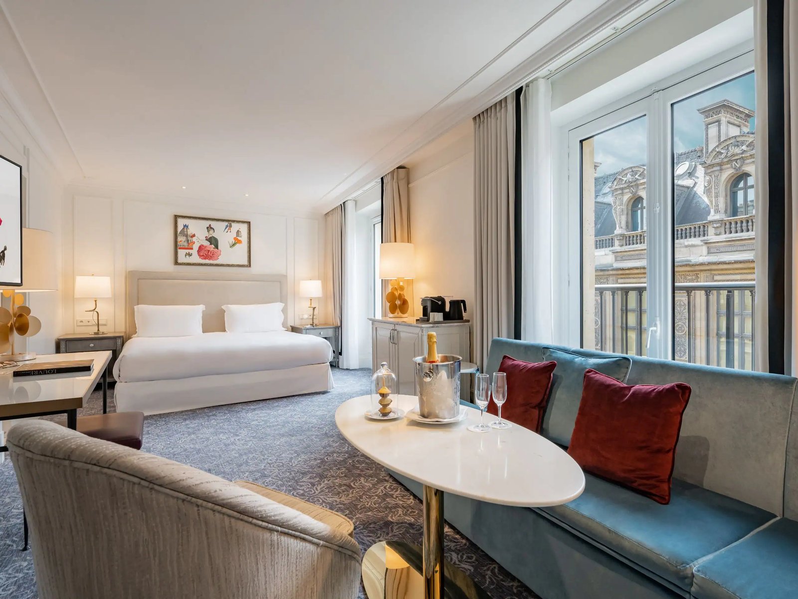 Hôtel du Louvre — rooms
