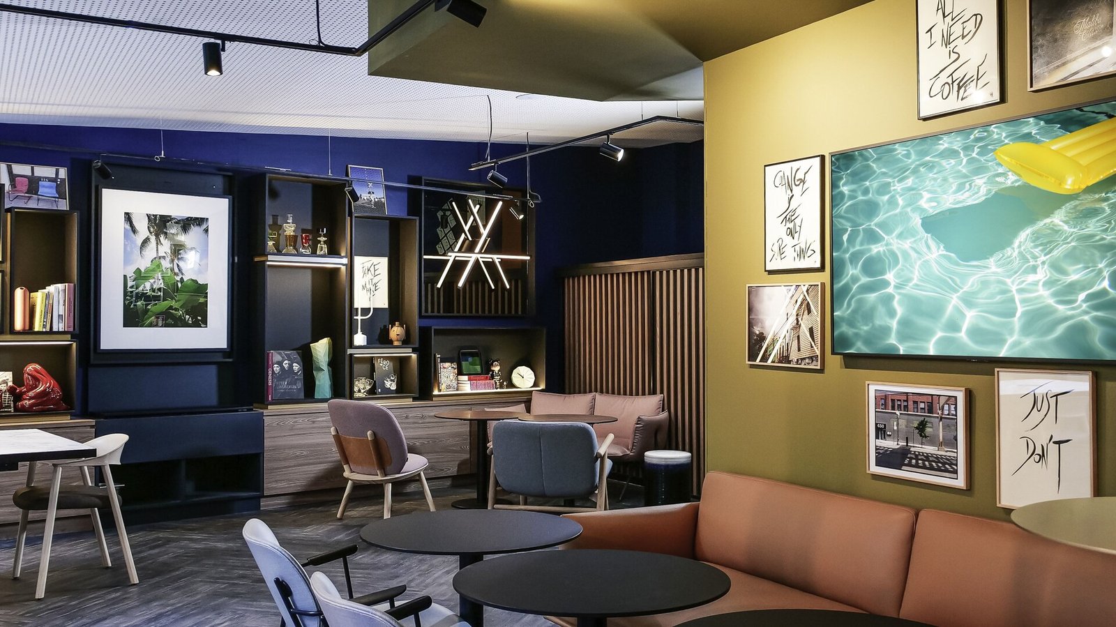 TRIBE Paris Batignolles — eat & drink