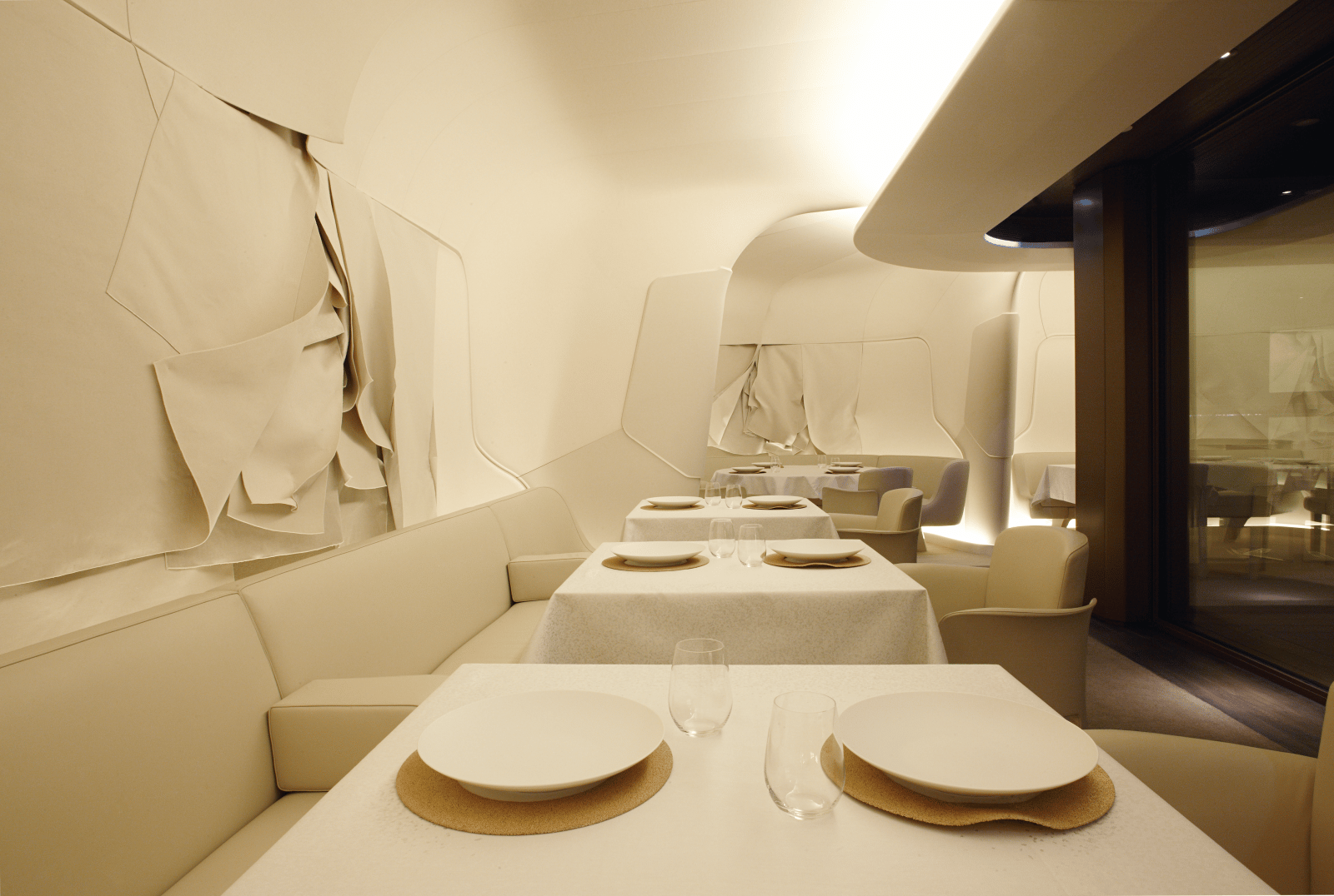 Mandarin Oriental Hotel, Paris — eat & drink