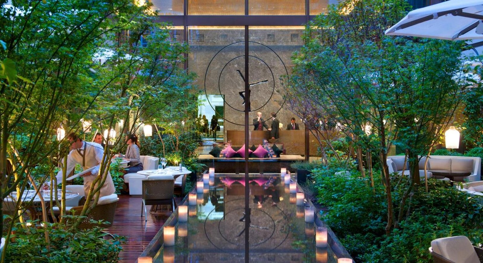 Mandarin Oriental Hotel, Paris — vibe
