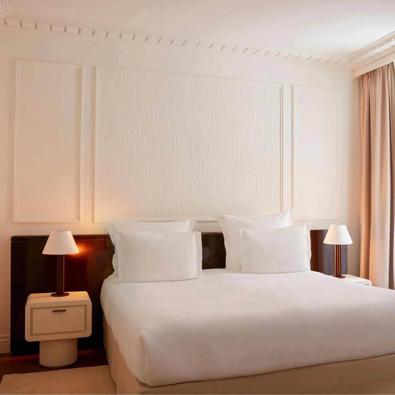 Maison Delano Paris — rooms