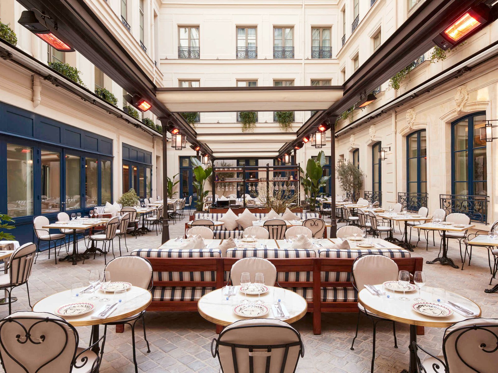 Maison Delano Paris — eat & drink