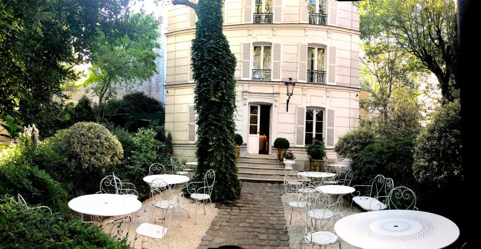 Hôtel Particulier Montmartre — vibe