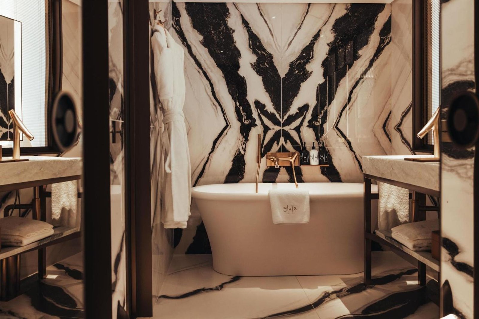 SAX Paris, LXR Hotels & Resorts — rooms