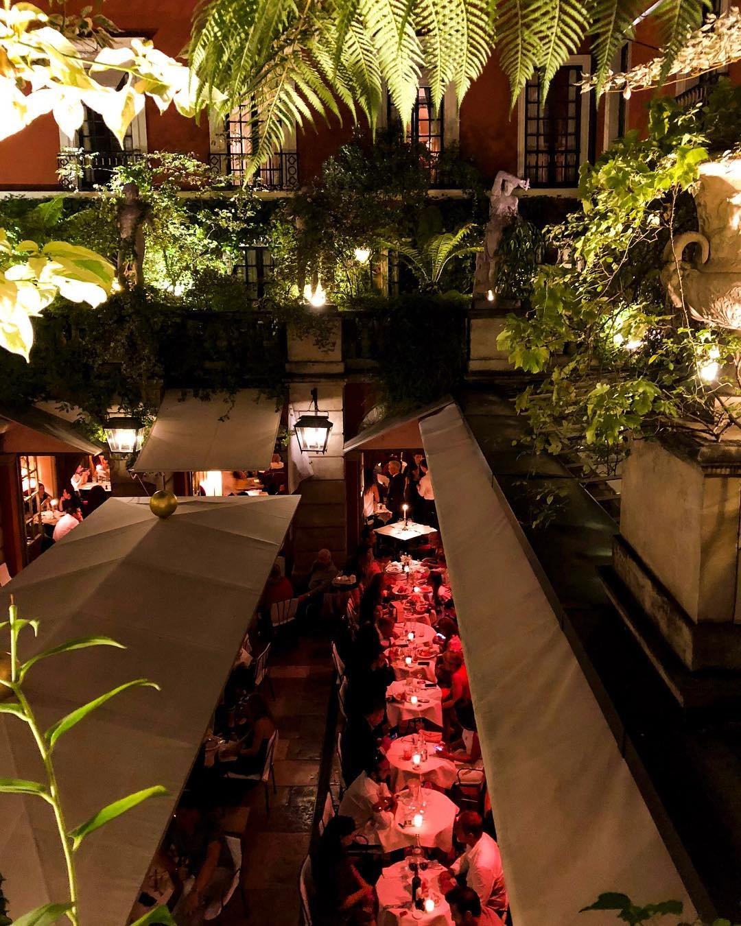 Hotel Costes, restaurant & courtyard terrace