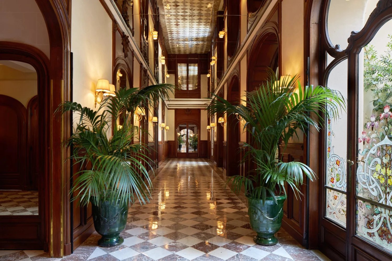 Hotel Regina Louvre — vibe