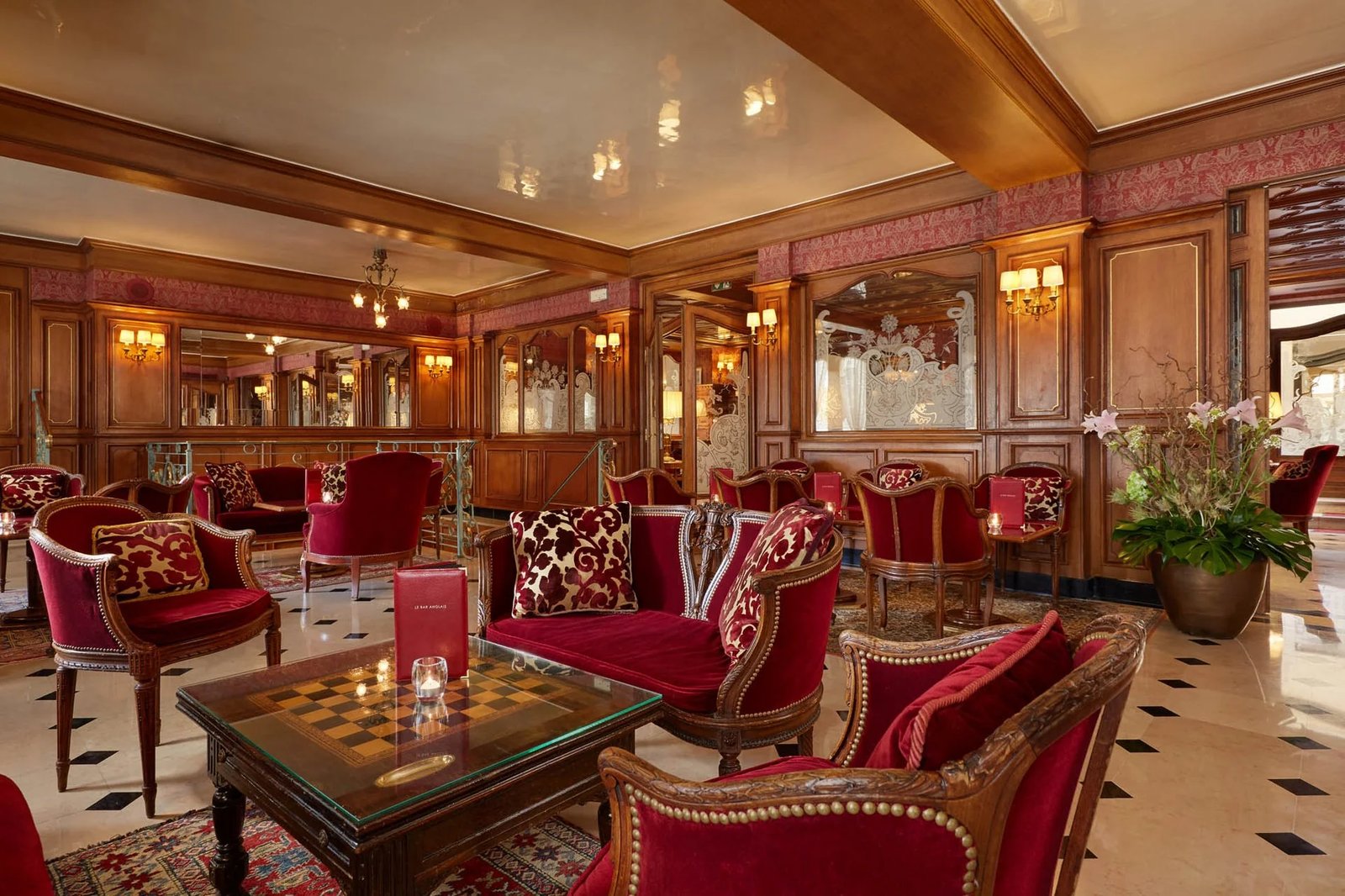 Hotel Regina Louvre — eat & drink