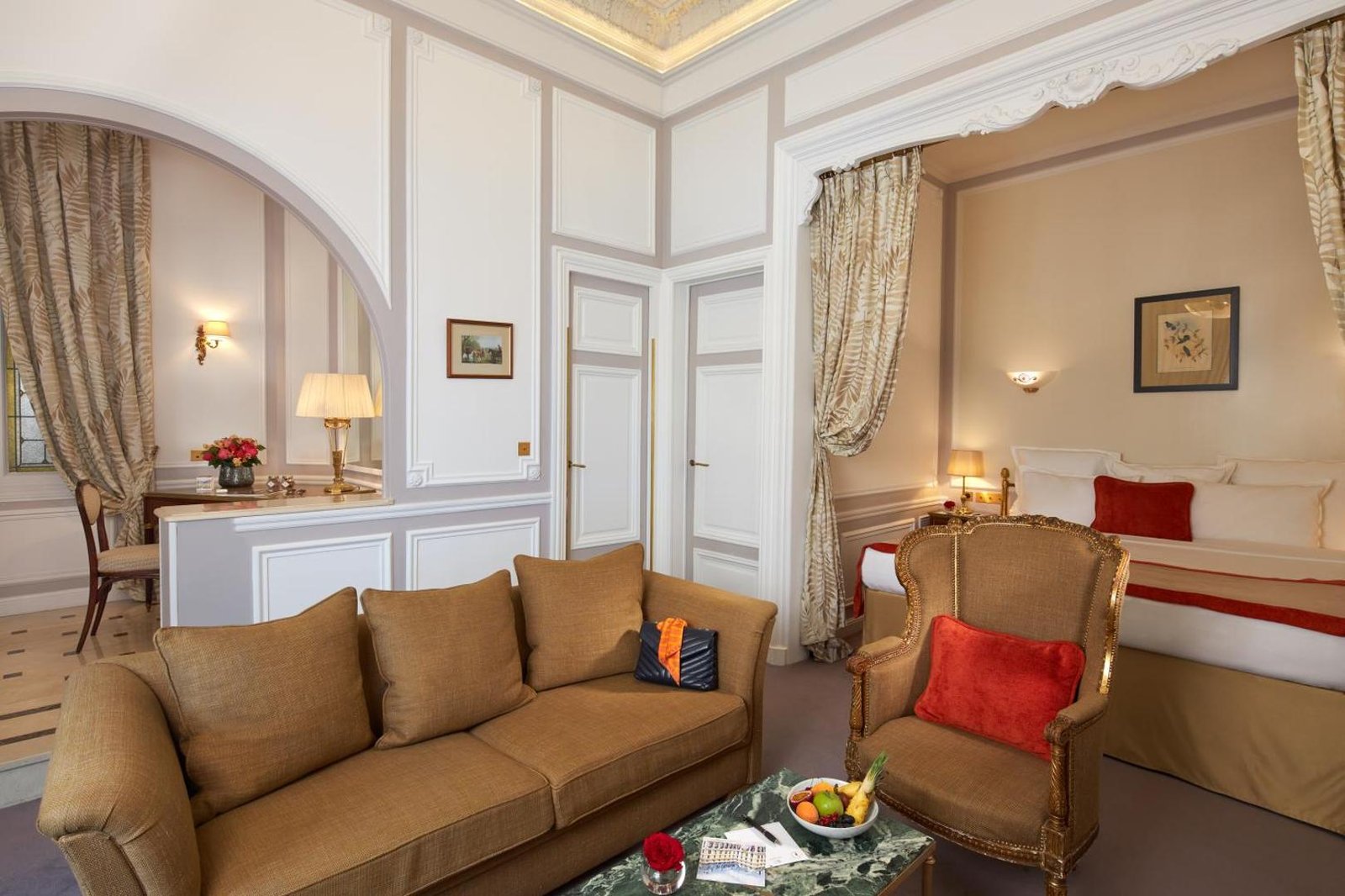 Hotel Regina Louvre — rooms