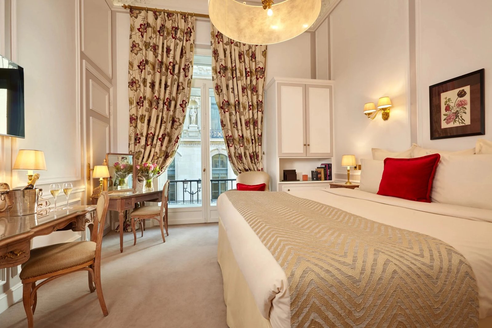 Hotel Regina Louvre — rooms