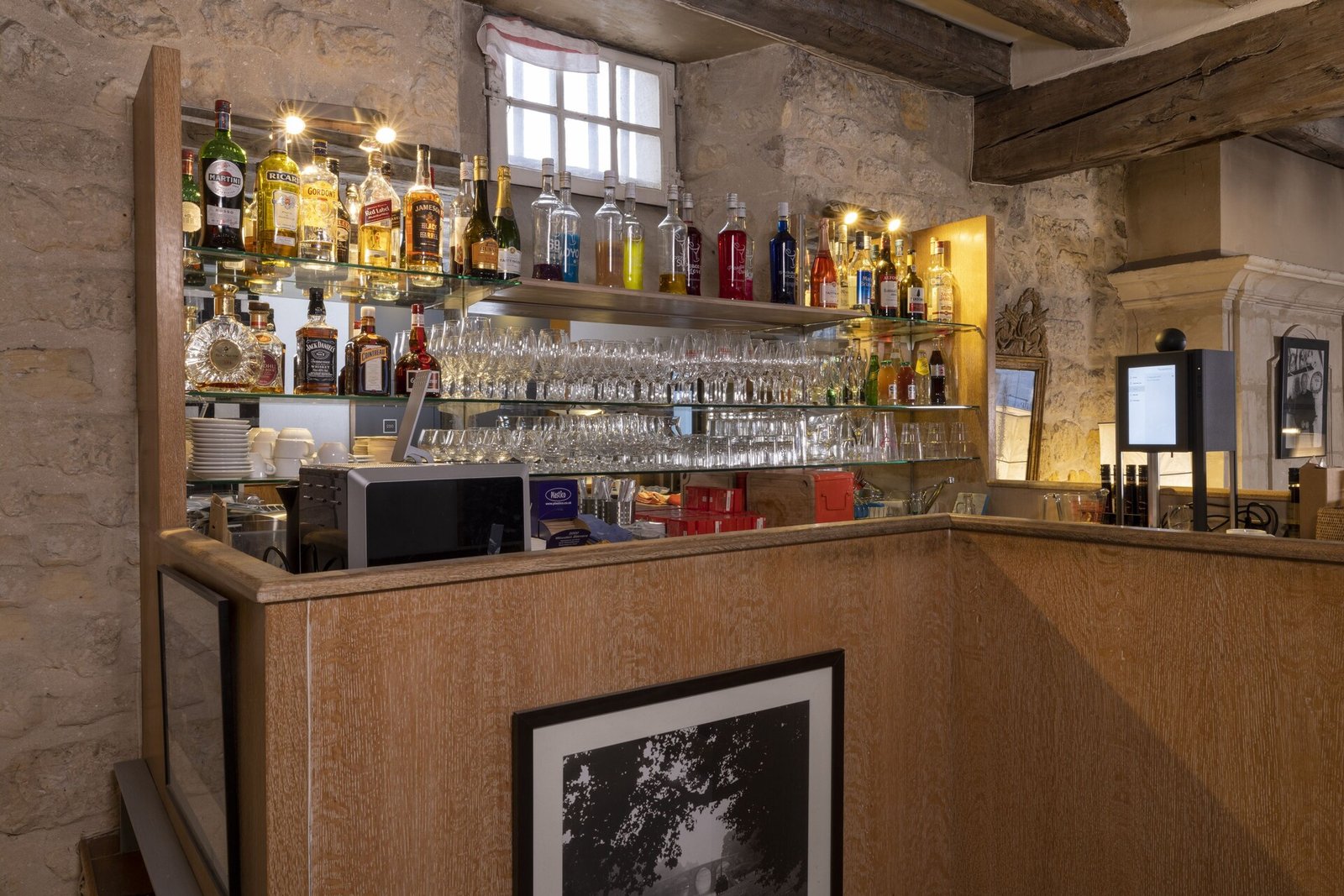 Hotel Du Jeu De Paume — eat & drink