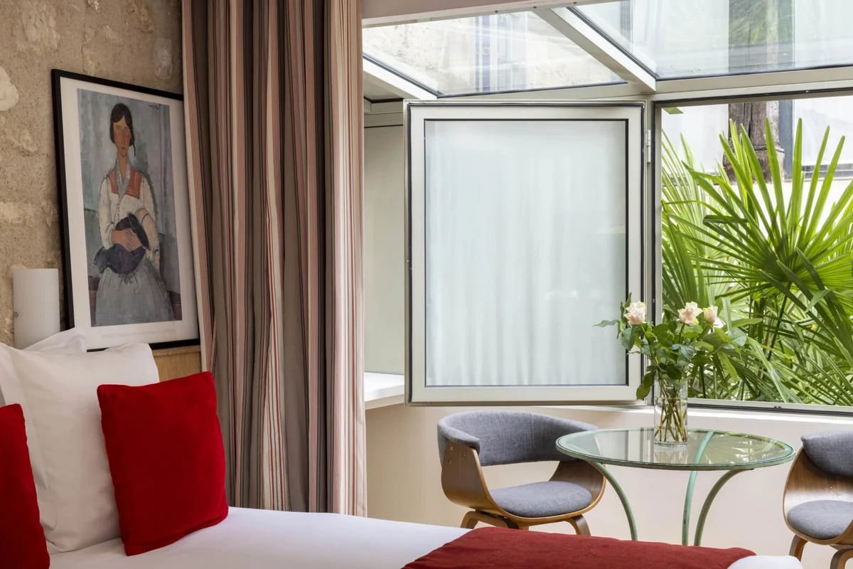 Hotel Du Jeu De Paume — rooms