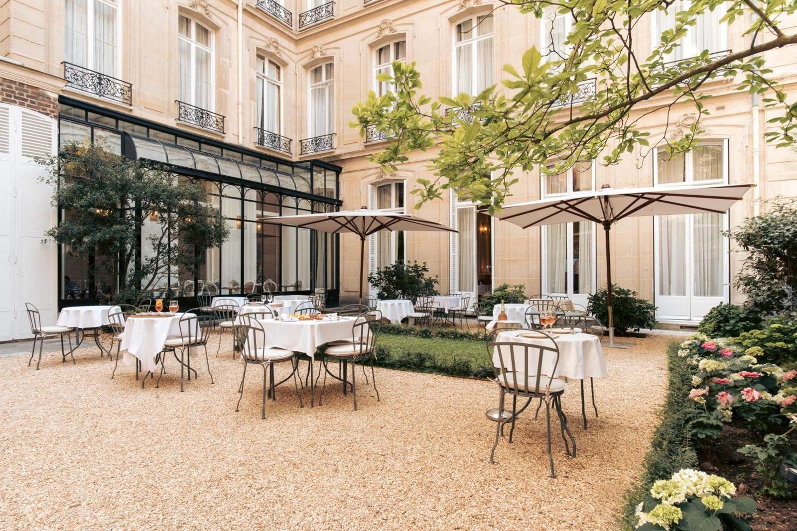 Hotel Alfred Sommier — eat & drink