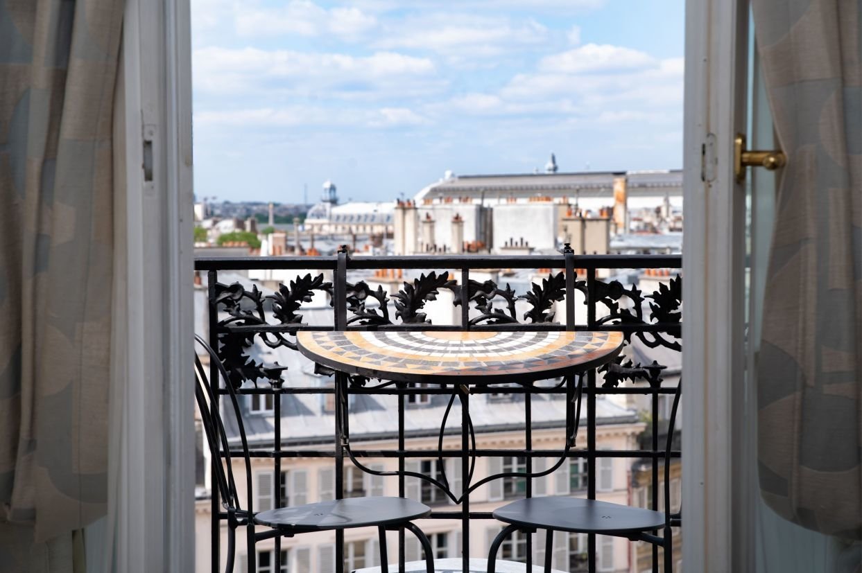 Hotel Pont Royal — vibe