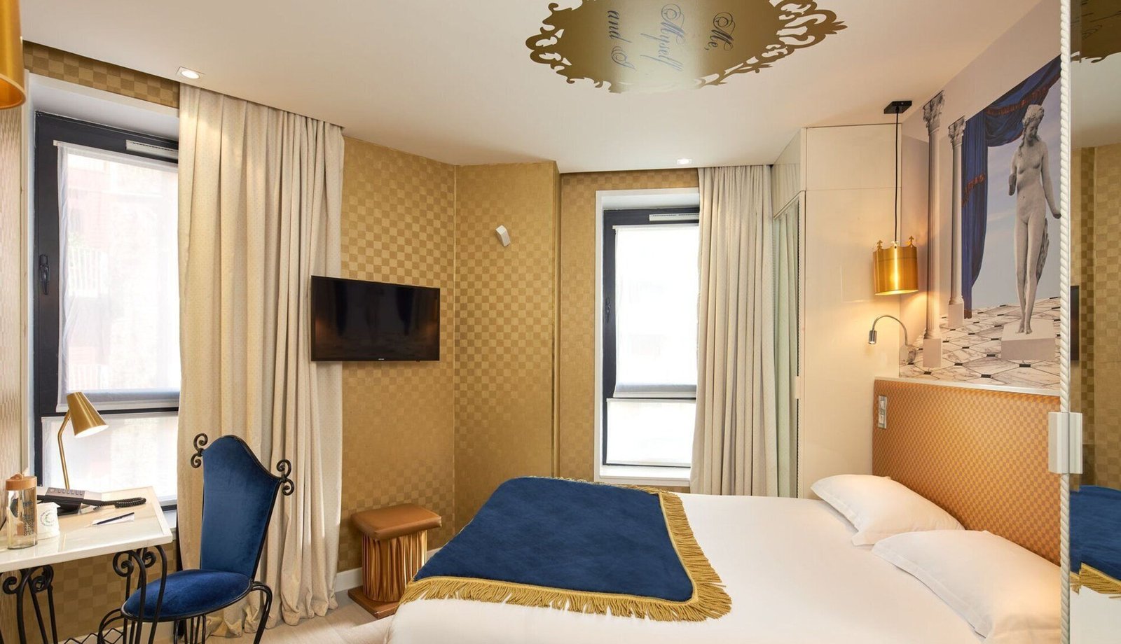 Vice Versa Hotel — rooms