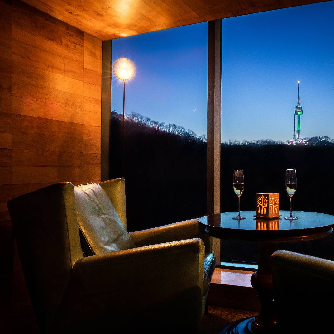 Banyan Tree Club & Spa Seoul — eat & drink