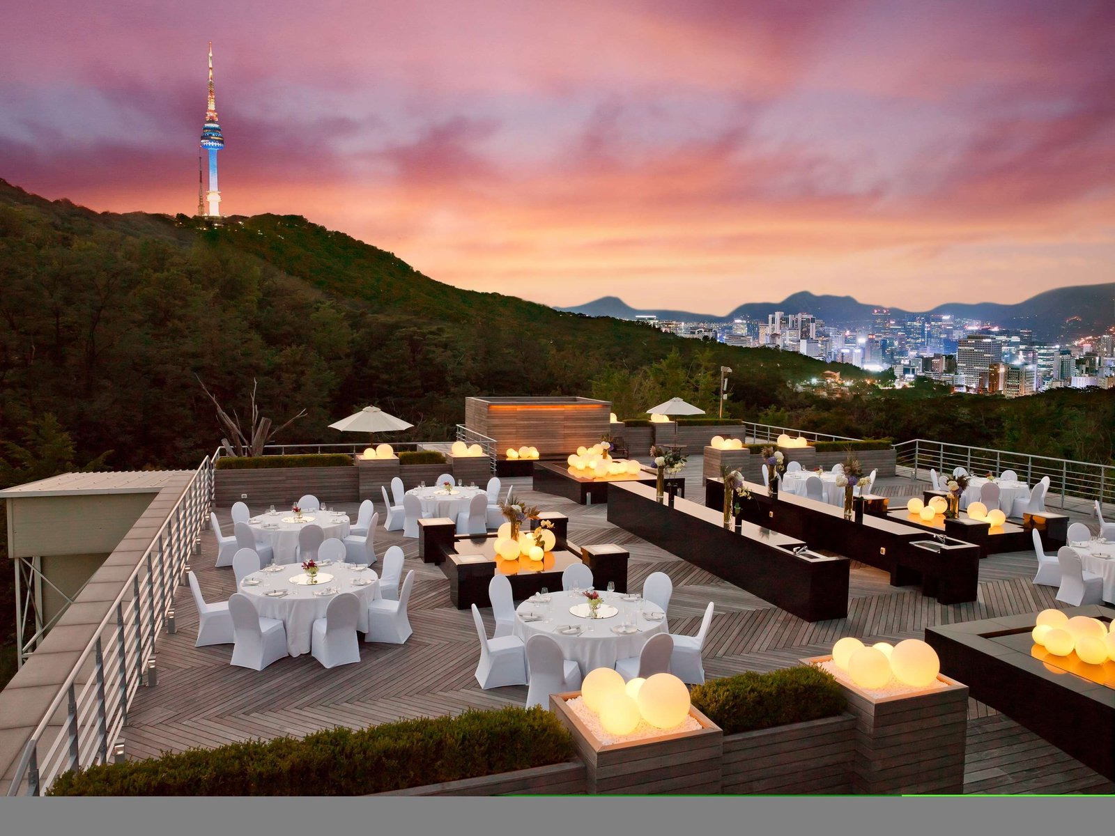 Banyan Tree Club & Spa Seoul — eat & drink