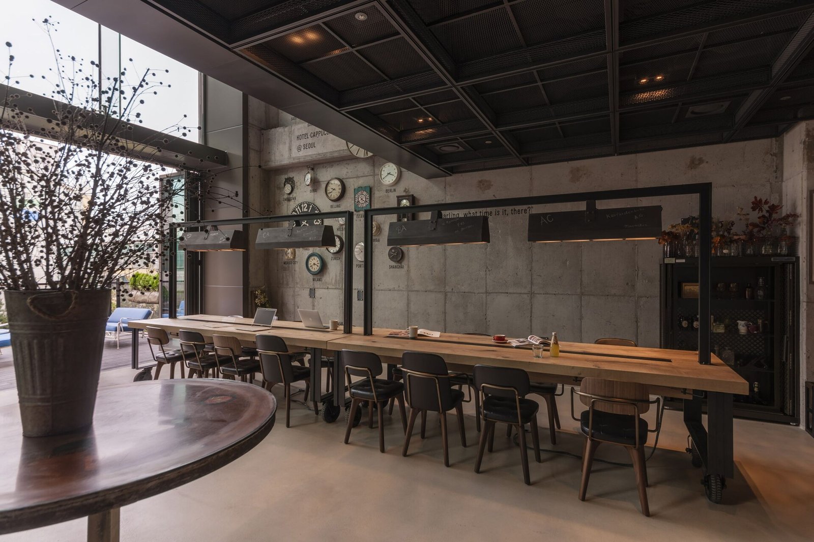 Hotel Cappuccino — eat & drink