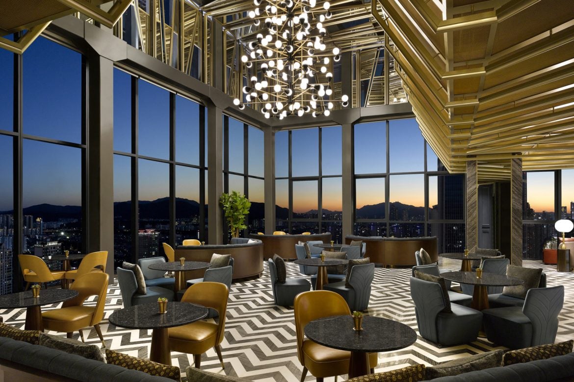 Sofitel Ambassador Seoul Hotel & Serviced Residences, at the table