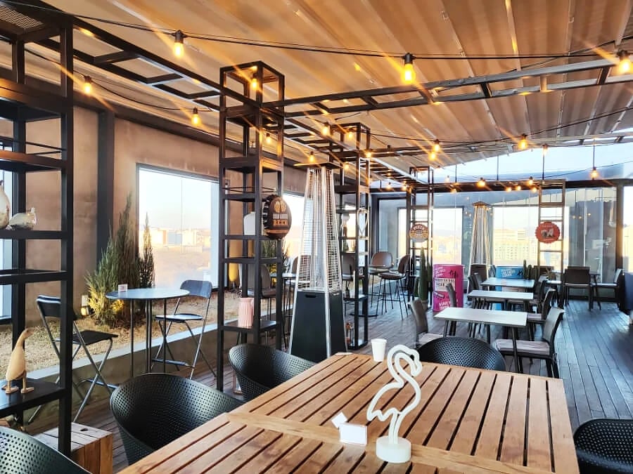 Moxy Seoul Insadong — eat & drink