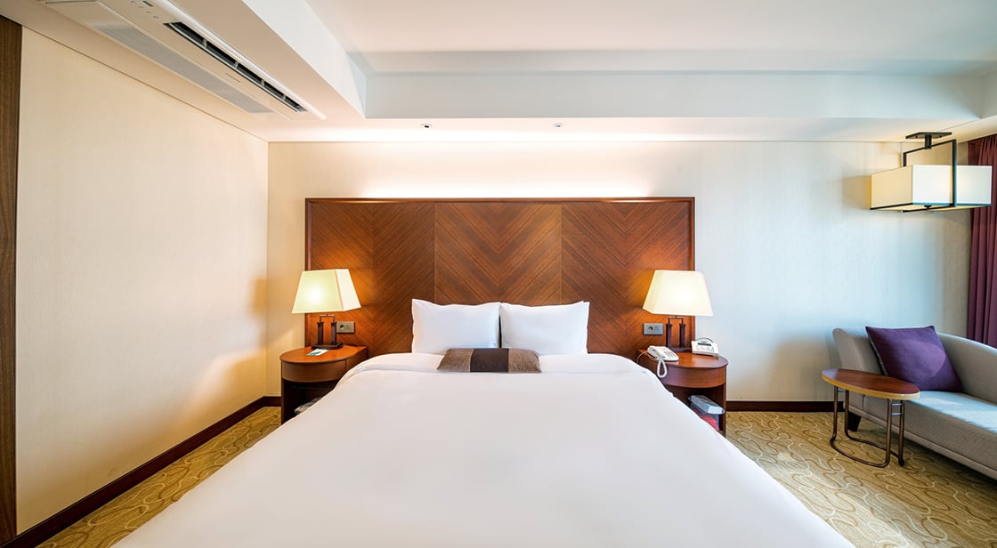 Hotel Koreana — rooms