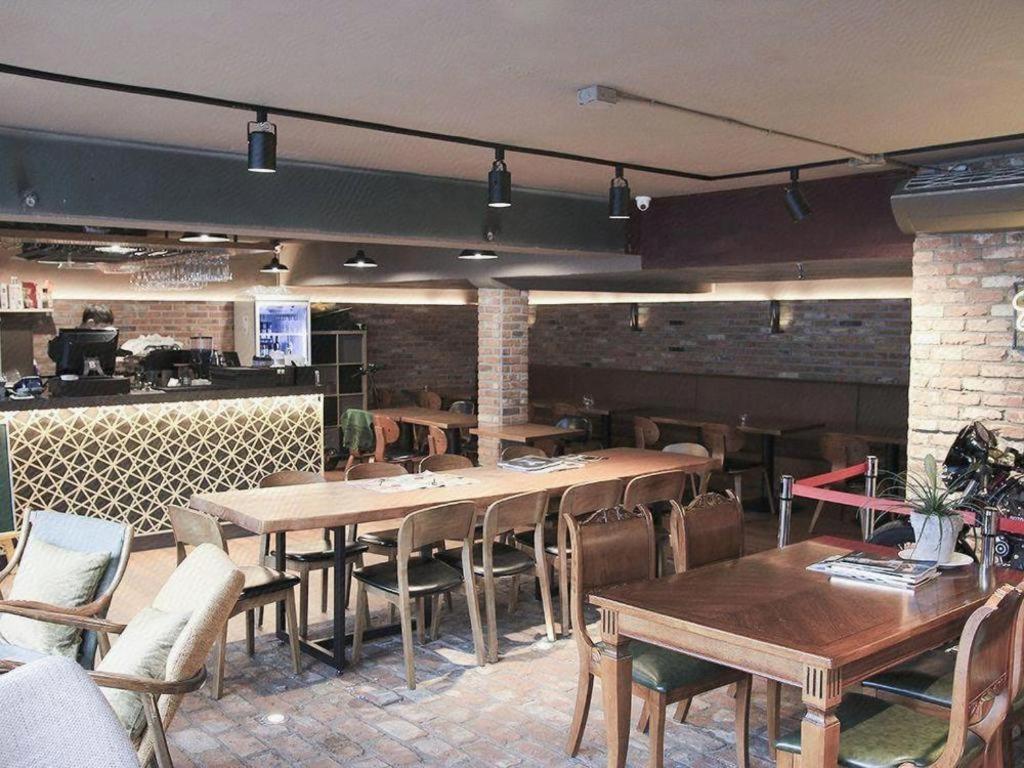 Bonum 1957 Hanok And Boutique — eat & drink