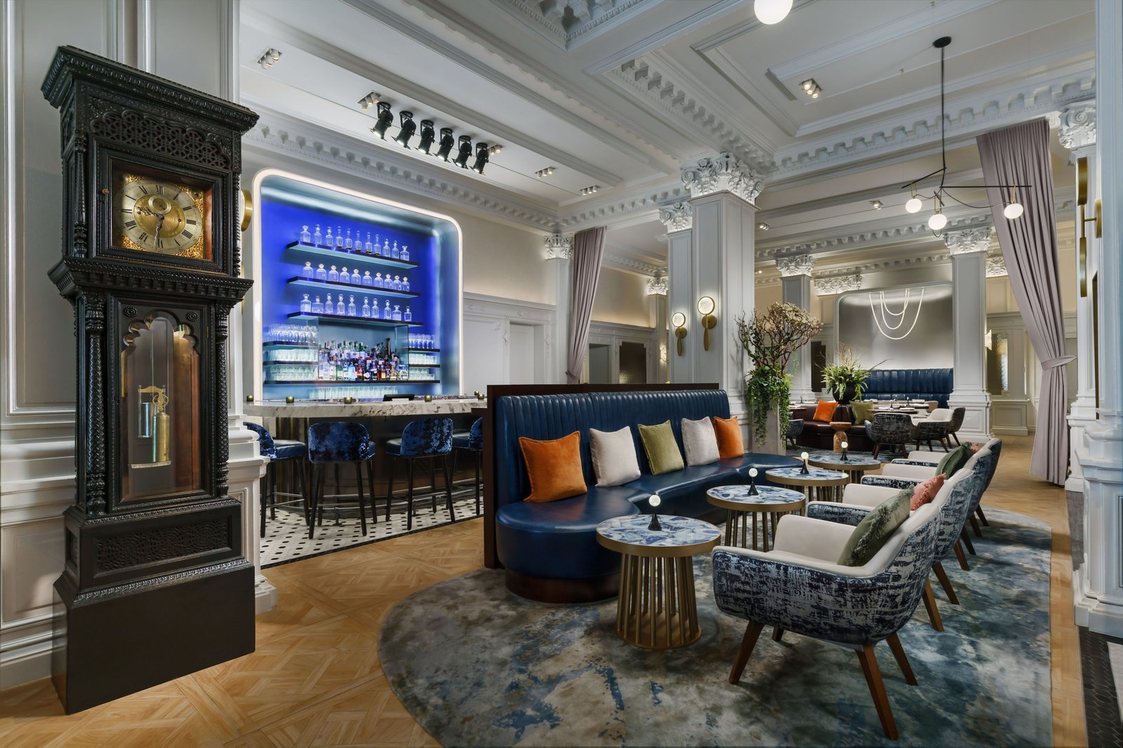 The Algonquin Hotel Times Square, Autograph Collection — eat & drink