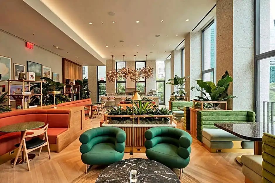 Bryant Park Hotel — vibe
