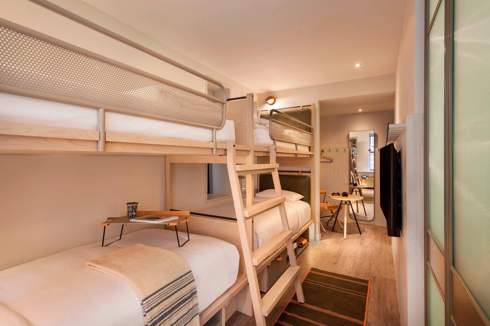 Moxy Times Square — rooms