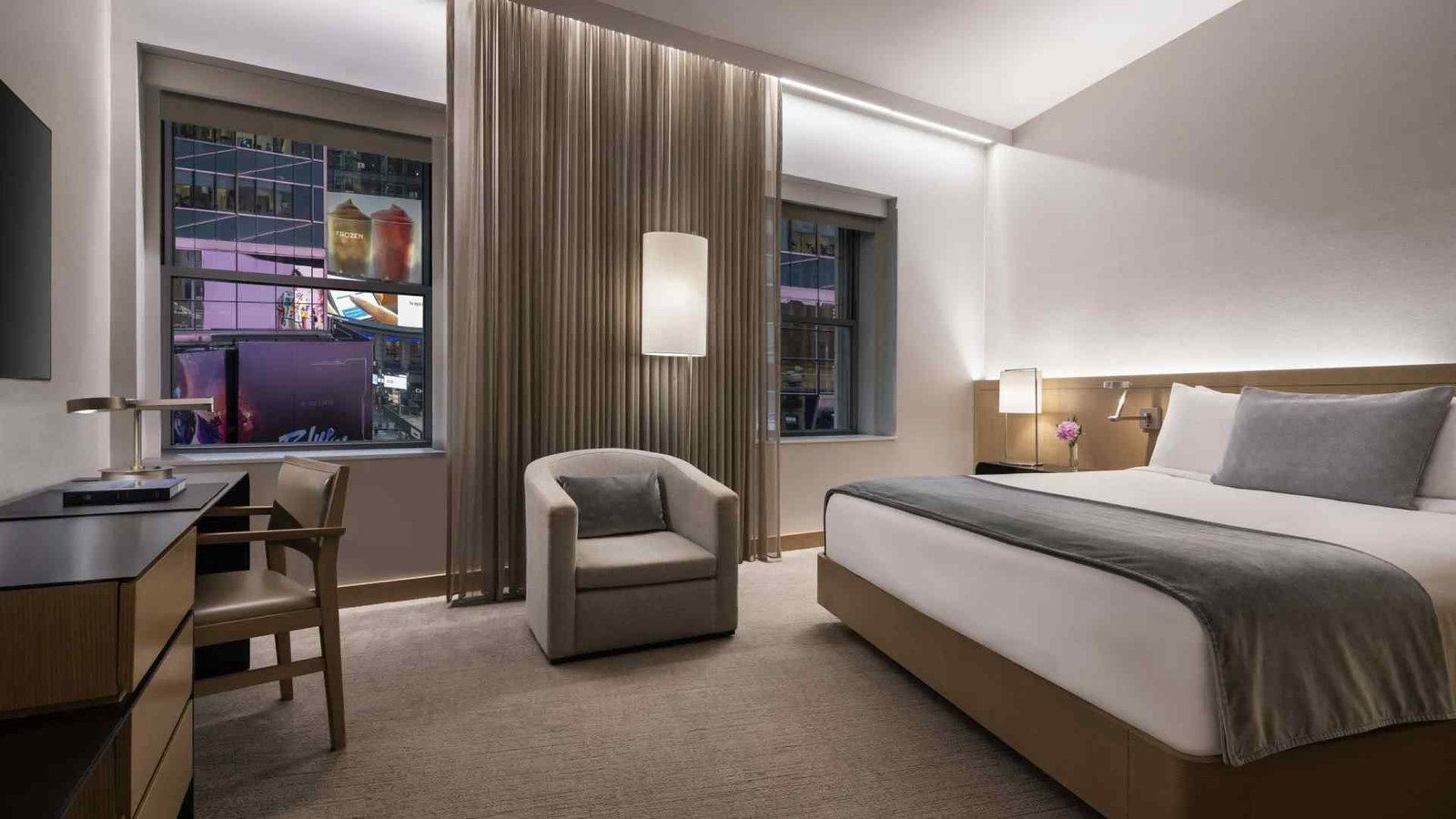 The Knickerbocker — rooms