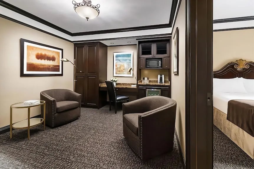The Lucerne Hotel — rooms