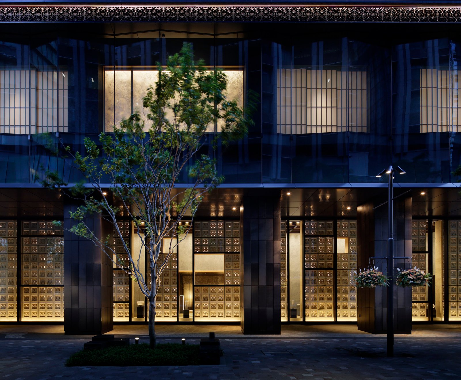 Hoshinoya Tokyo — backstory